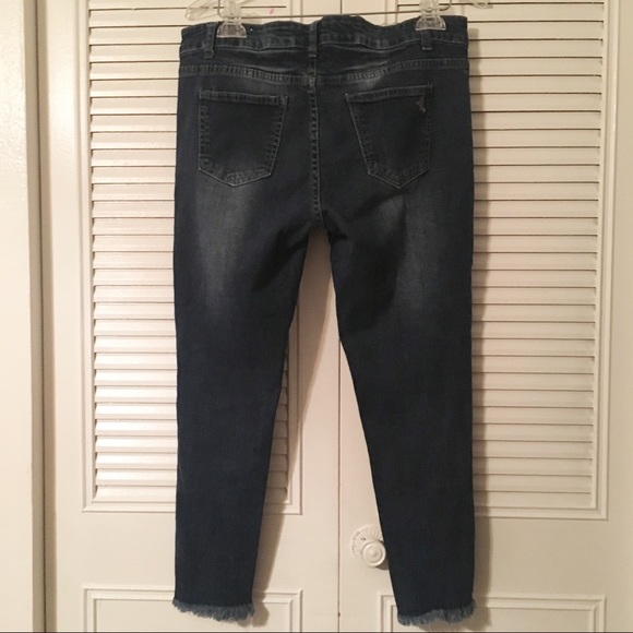 VIP jean - Picture 2 of 7